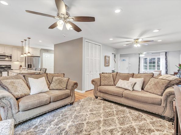 88 Knowlton Street, Stratford CT 06615
