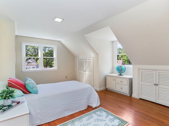 430 Nonopoge Road, Fairfield CT 06825