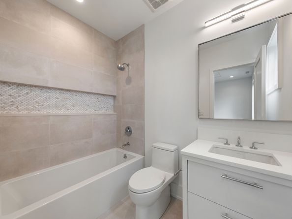 102 Compo Road S, Westport CT 06880