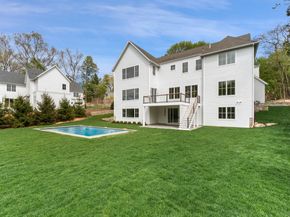 102 Compo Road S, Westport CT 06880