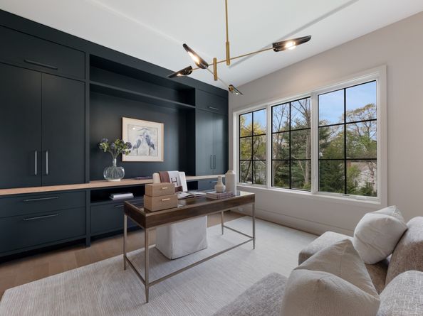 102 Compo Road S, Westport CT 06880