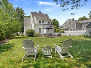 19 Park Lane, Darien CT 06820
