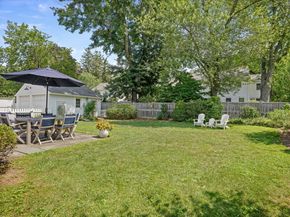19 Park Lane, Darien CT 06820
