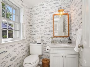 19 Park Lane, Darien CT 06820