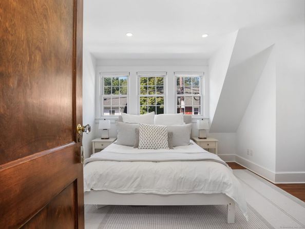 19 Park Lane, Darien CT 06820