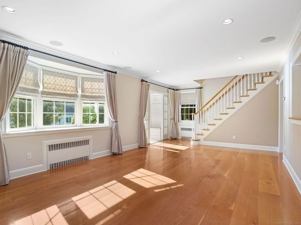 226 Alberta Street, Fairfield CT 06825