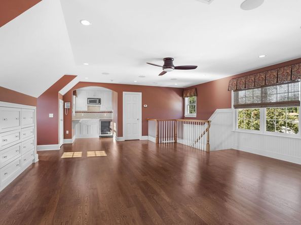 226 Alberta Street, Fairfield CT 06825