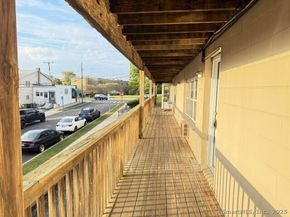 8 Wardwell Street APT 6, Stamford CT 06902