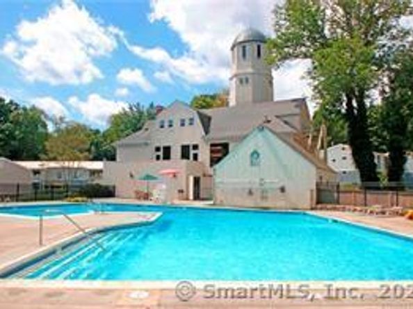 52 Lawson Lane 52, Ridgefield CT 06877