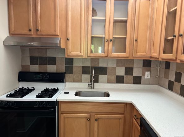 52 Lawson Lane 52, Ridgefield CT 06877