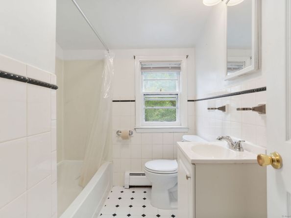 88 Pine Hill Avenue, Stamford CT 06906