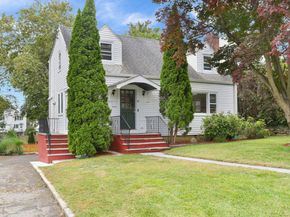 88 Pine Hill Avenue, Stamford CT 06906