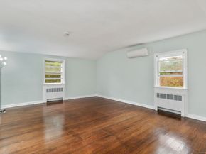 88 Pine Hill Avenue, Stamford CT 06906