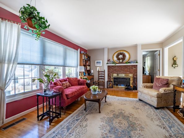 19 Prospect Ridge APT 14, Ridgefield CT 06877