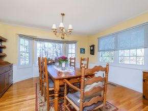 19 Prospect Ridge APT 14, Ridgefield CT 06877