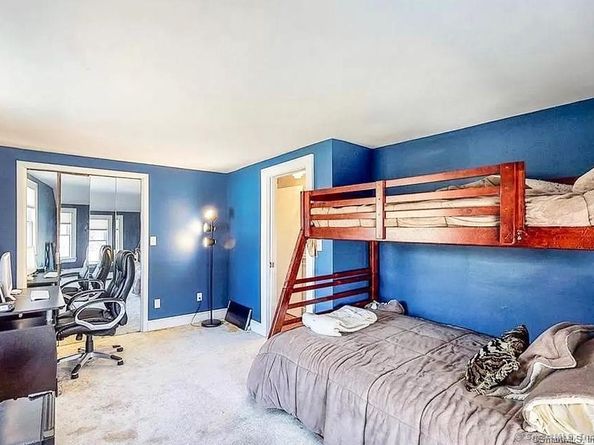 121 Lewis Road, Trumbull CT 06611