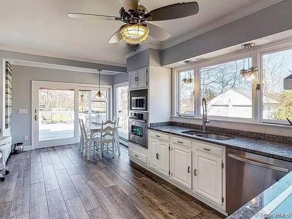 121 Lewis Road, Trumbull CT 06611