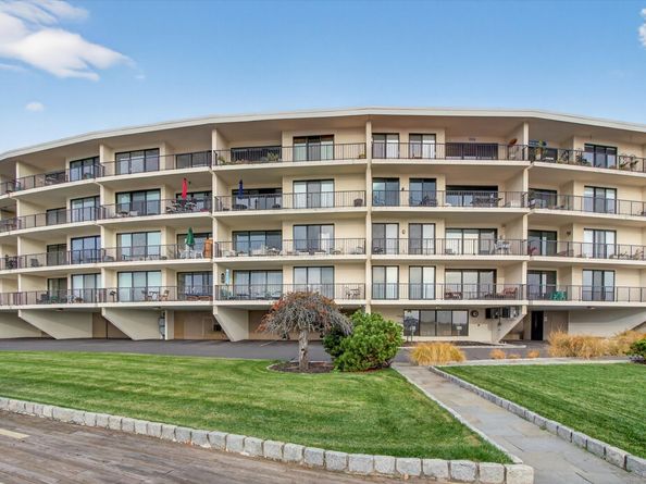 100 Seaview Avenue 3I, Norwalk CT 06855