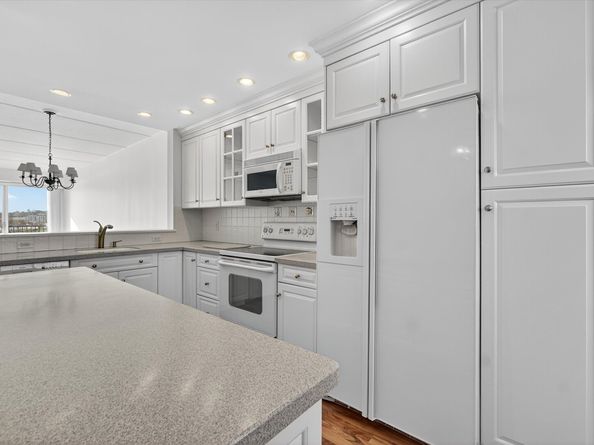 100 Seaview Avenue 3I, Norwalk CT 06855