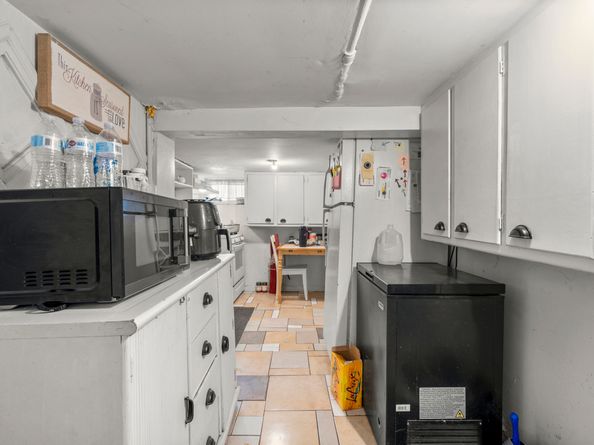 318 Center Street, Bridgeport CT 06604