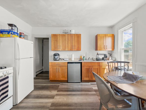 318 Center Street, Bridgeport CT 06604