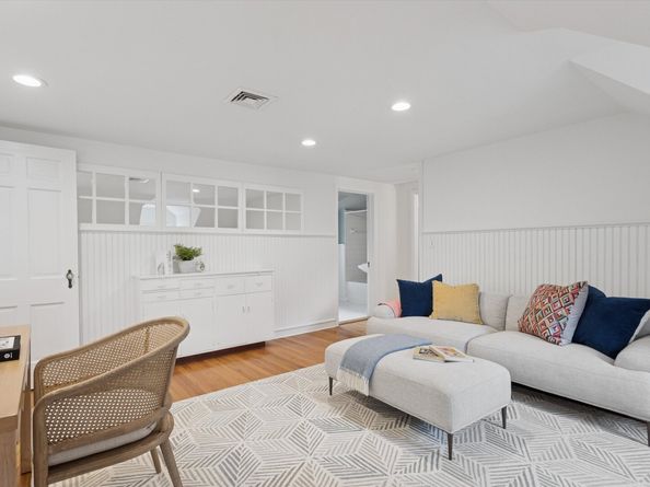 31 Bellmere Avenue, Stamford CT 06906