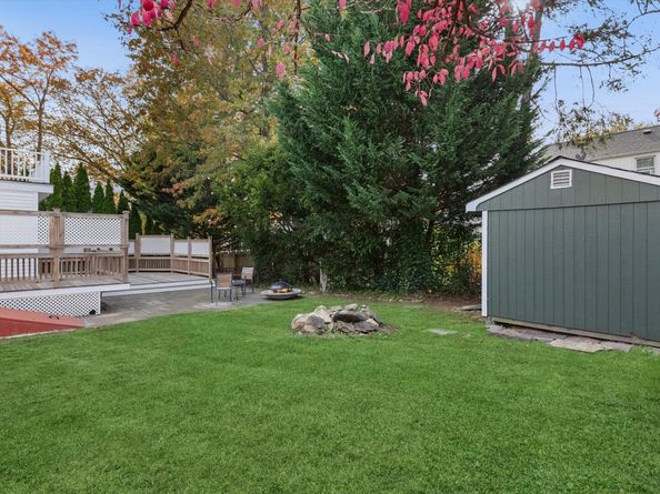 31 Bellmere Avenue, Stamford CT 06906