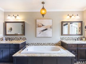 3 Crescent Lane, Trumbull CT 06611