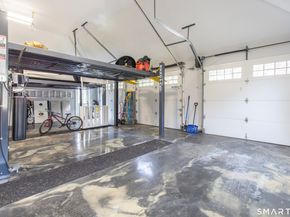 3 Crescent Lane, Trumbull CT 06611
