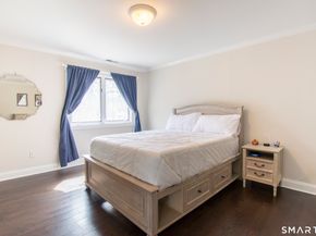 3 Crescent Lane, Trumbull CT 06611