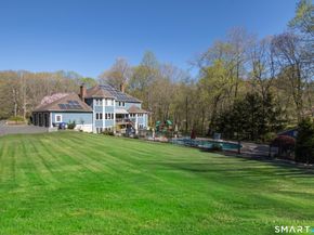 3 Crescent Lane, Trumbull CT 06611