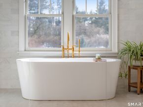 295 Brushy Ridge Road, New Canaan CT 06840