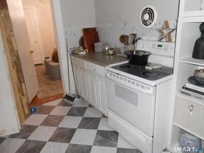 95 Savoy Street, Bridgeport CT 06606