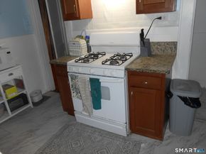 95 Savoy Street, Bridgeport CT 06606