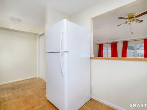 115 Flax Hill Road Apt 10, Norwalk CT 06854