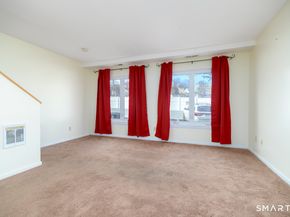 115 Flax Hill Road Apt 10, Norwalk CT 06854