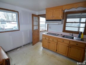 120 Chelsea Street, Stratford CT 06615