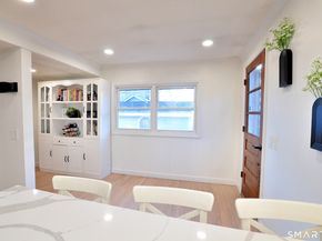 207 Hillcrest Road, Bridgeport CT 06606