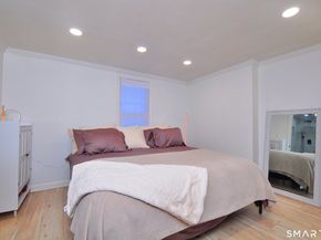 207 Hillcrest Road, Bridgeport CT 06606