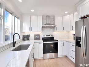 207 Hillcrest Road, Bridgeport CT 06606