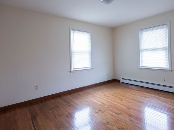 138 Infield Street, Bridgeport CT 06606