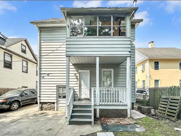 74 Carleton Avenue, Bridgeport CT 06604