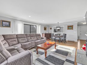 183 Apache Lane A, Stratford CT 06614