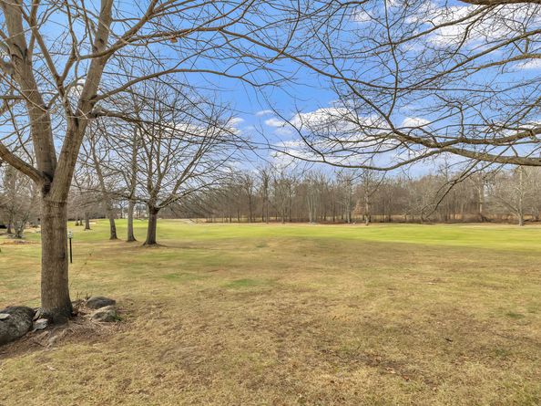 183 Apache Lane A, Stratford CT 06614