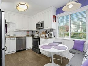 31 Wascussee Lane 65, Stamford CT 06902