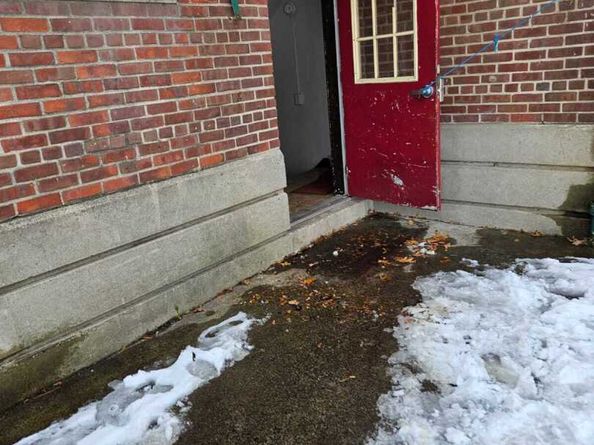 340 Success Avenue Building 89, Apt 11, Bridgeport CT 06610