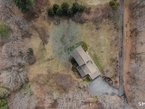5 Mount Pleasant Road, Newtown CT 06470