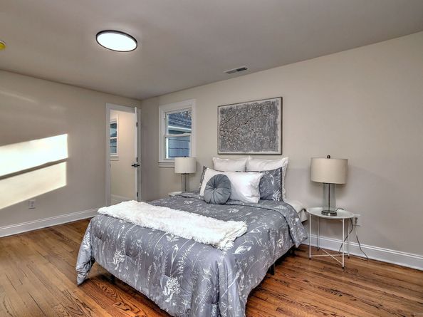 5 Robert Frost Drive, Shelton CT 06484