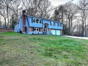 5 Robert Frost Drive, Shelton CT 06484