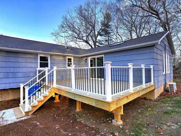 5 Robert Frost Drive, Shelton CT 06484